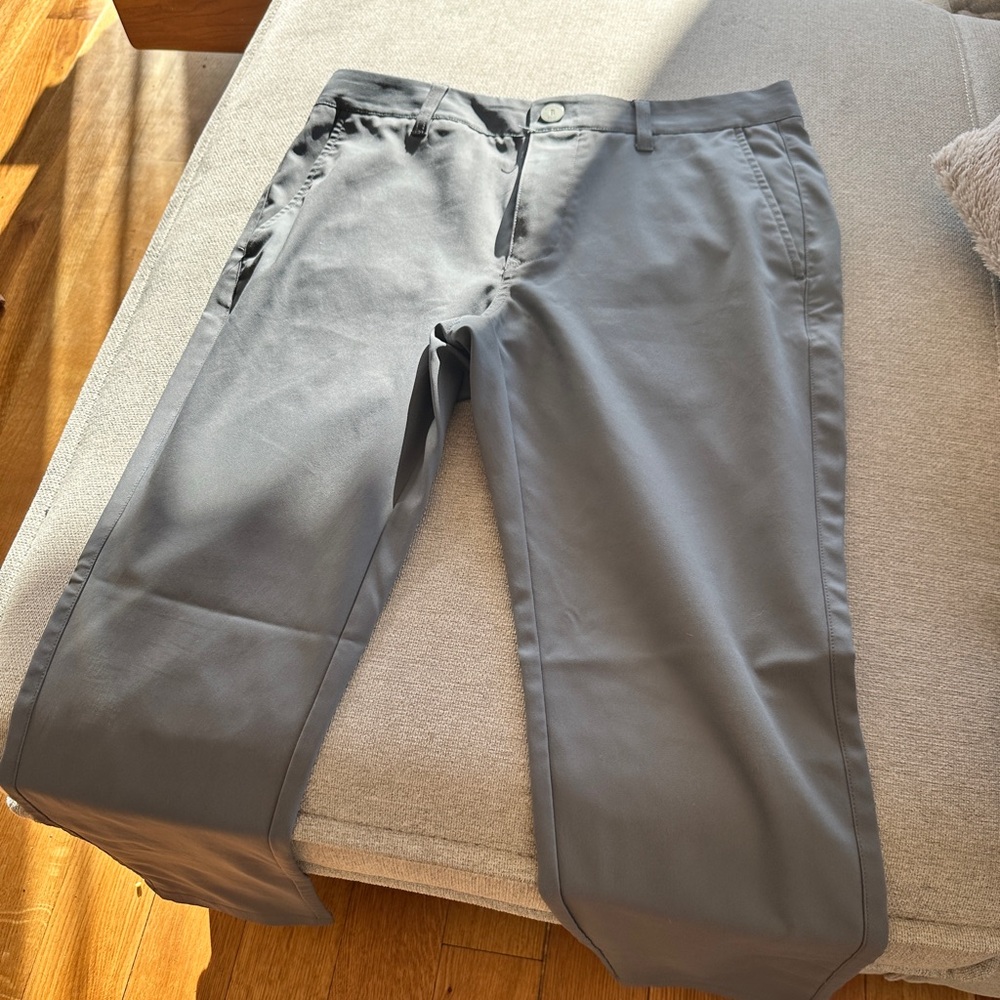 Like New Bonobos Tailored Golf Pants (Gray)